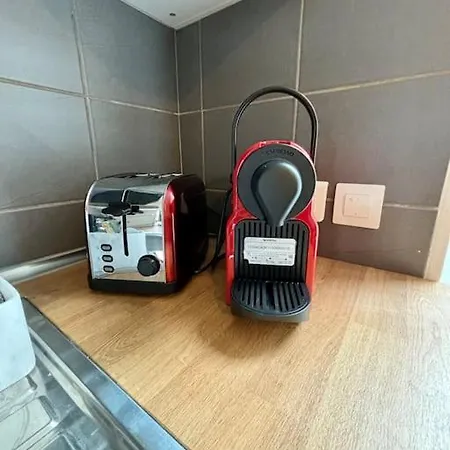 Idealement Situe Au Coeur De Apartment