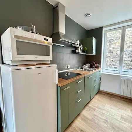 Idealement Situe Au Coeur De Apartament